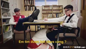 Quan hệ ghệ tên đầu em gái ở trường vietsub