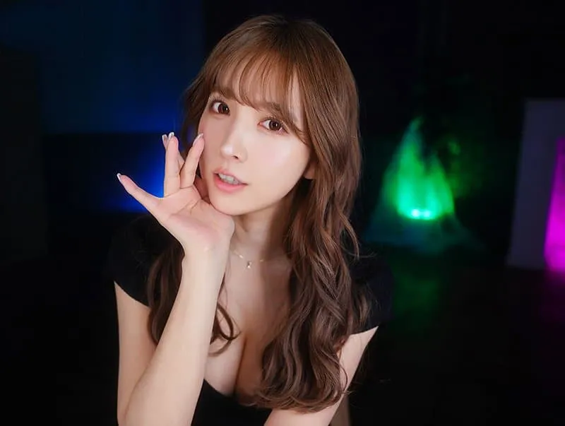 Yua mikami và những chuyện sexy gạ quan hệ nhẹ nhàng